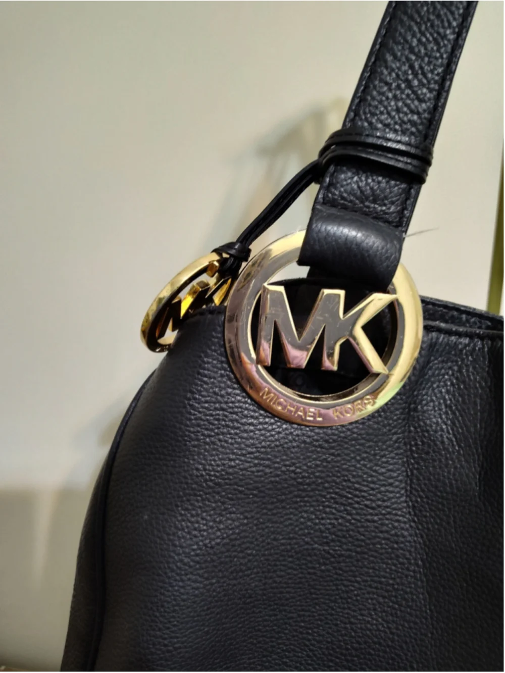 Women's Michael Kors Black Leather Shoulder Bag One Size